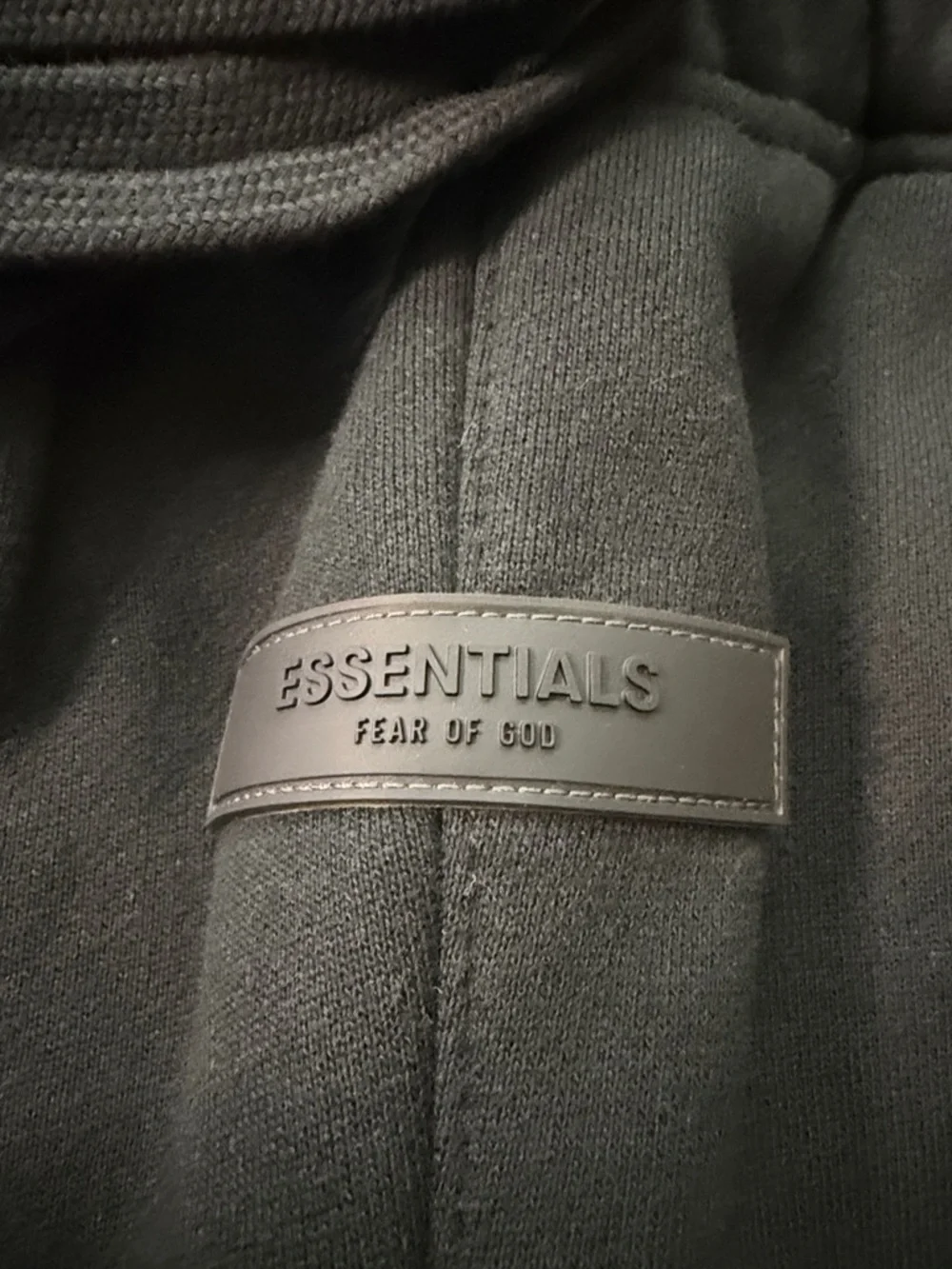 Fear Of God Essentials Stretch Limo Cuffed SweatPants - Picture 4 of 10